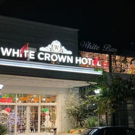 Hotel White Crown Kamez