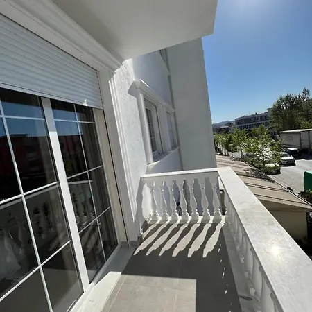 فندق White Crown Kamez